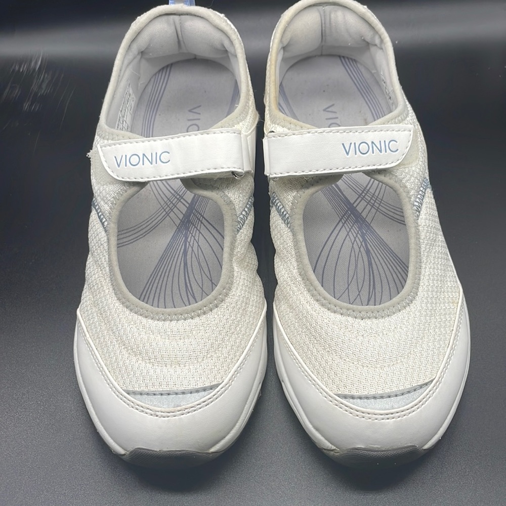 Vionic Sz 7.5 Sunset Mary Jane Sneakers Comfort 1st Ray Technology White EUC - Picture 2 of 8